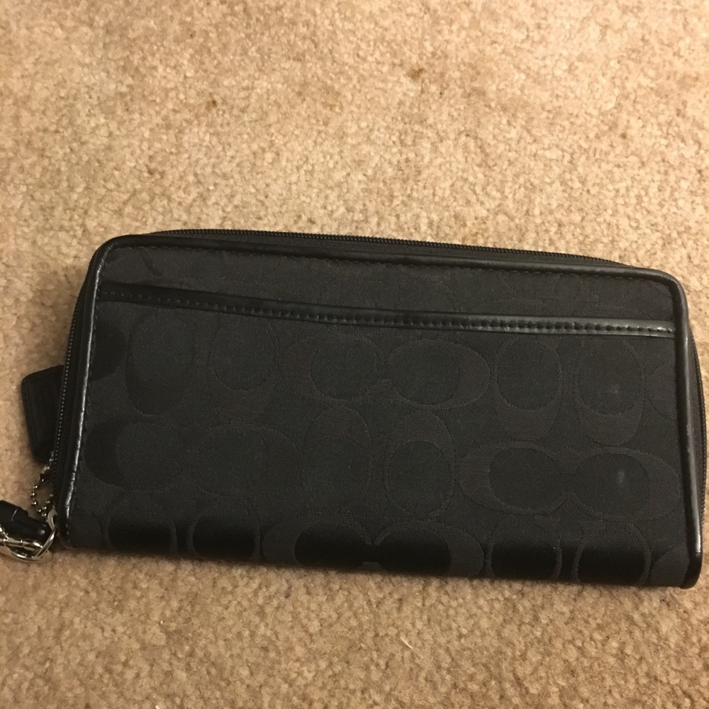 Coach wallet